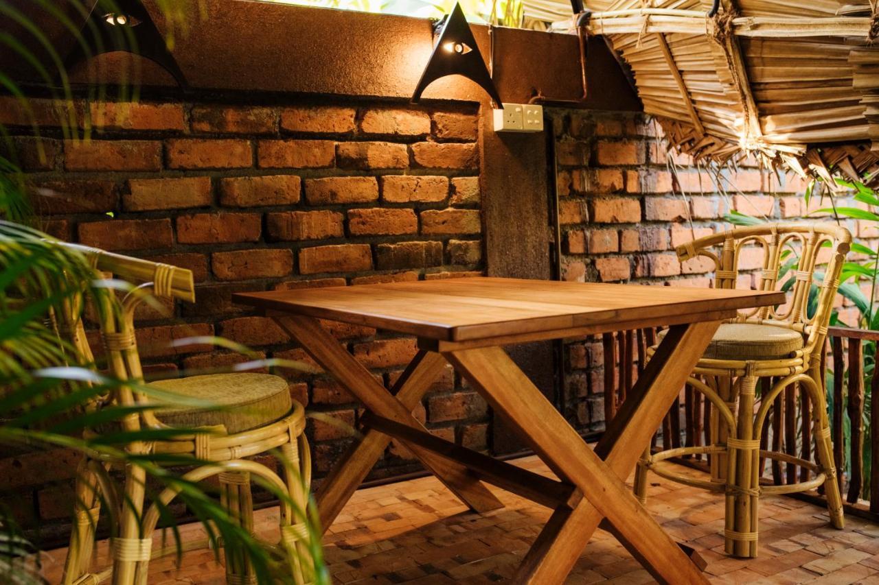Hotel Igabara Hobbit House Tangalle Exterior foto